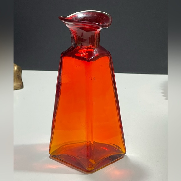 Vtg 1970s Rainbow Orange Hand Blown Glass/Vase (T43) - Picture 1 of 6